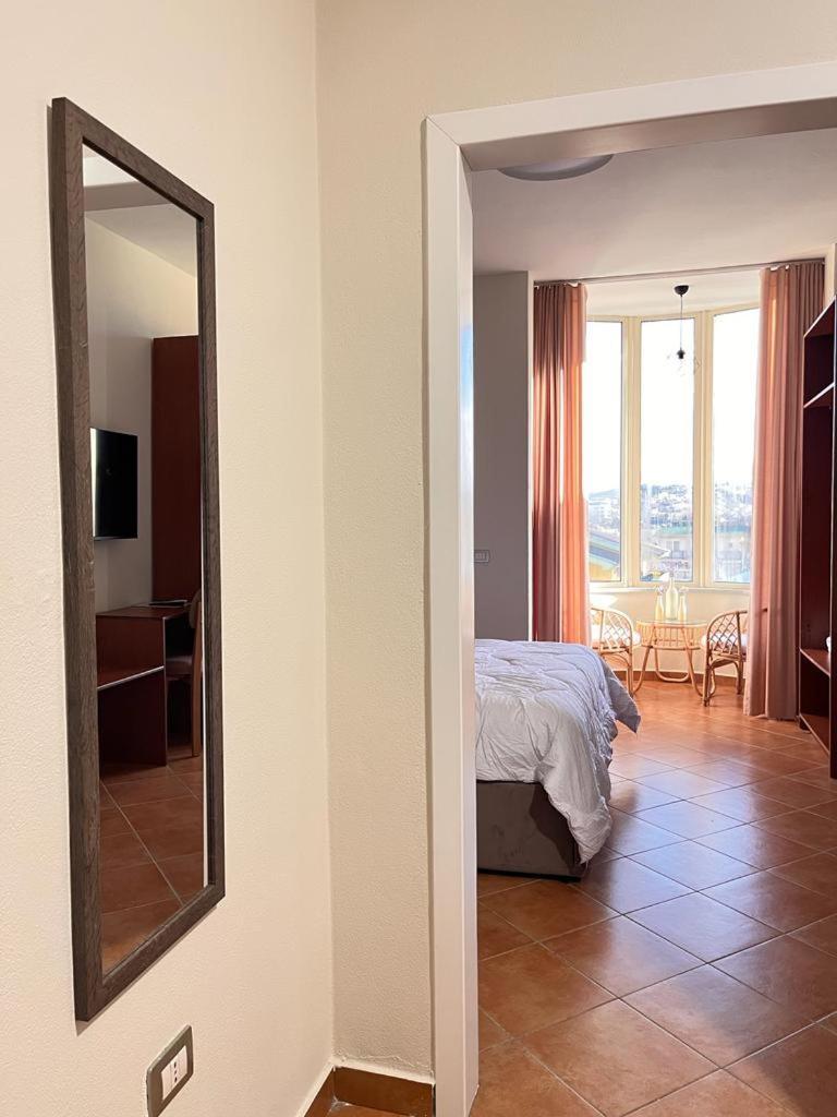 Belix Hotel Apartments, Near The Beach Дуррес Экстерьер фото