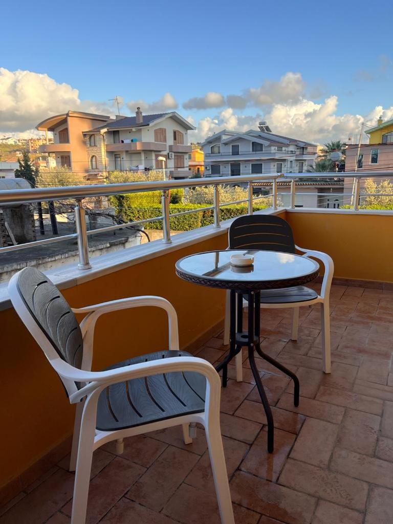Belix Hotel Apartments, Near The Beach Дуррес Экстерьер фото